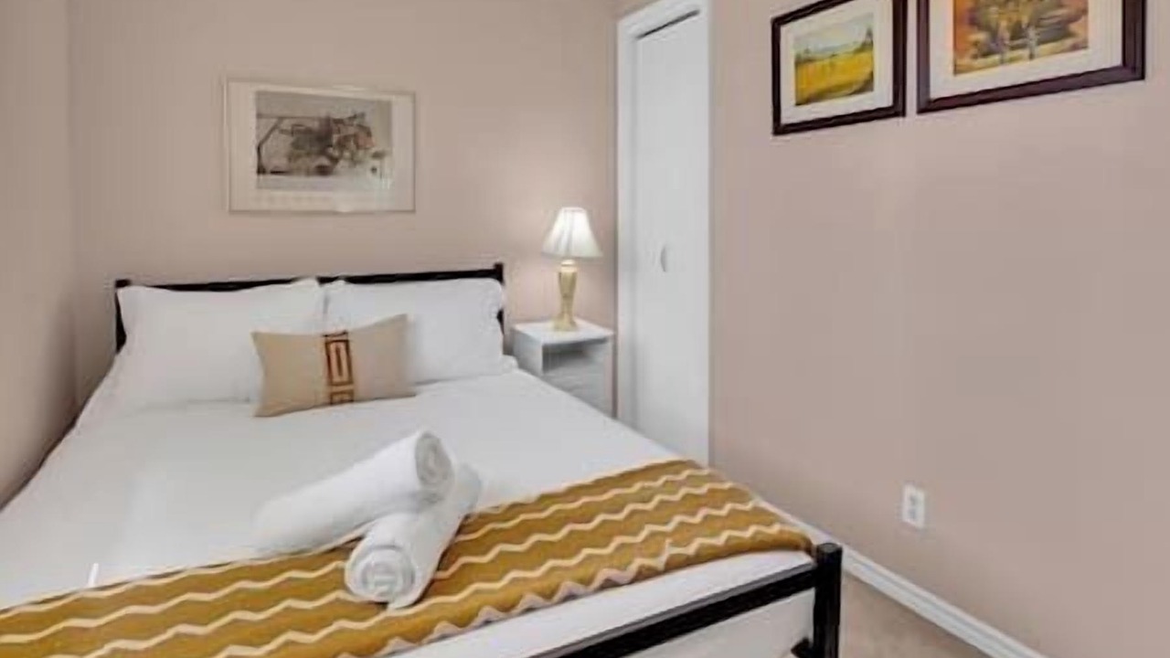 Photo of Bedroom in Meaford