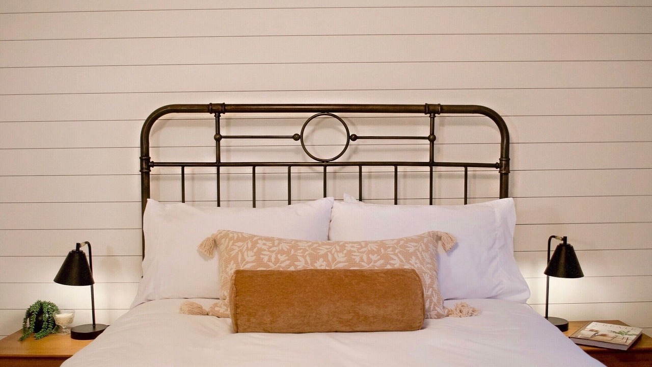 Photo of Bedroom in Milwaukie