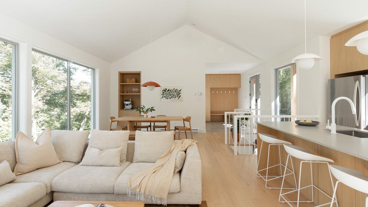 Photo of Livingroom in Lac Superieur Village