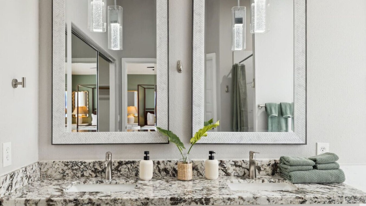 Photo of Bathroom in Madera Parc