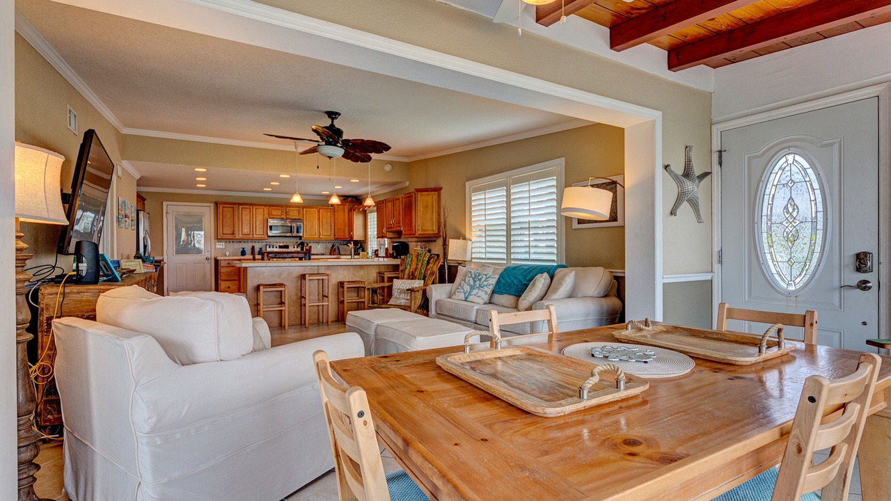 Photo of Livingroom in O'byrne