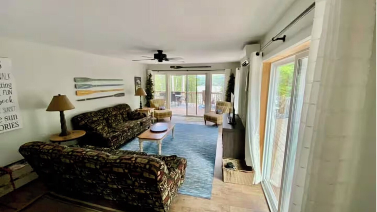 Photo of Livingroom in Schroon Lake
