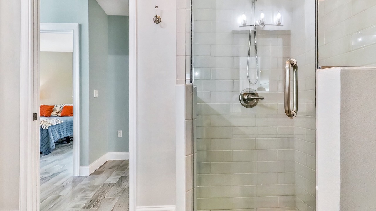 Photo of Bathroom in Orlando Heights