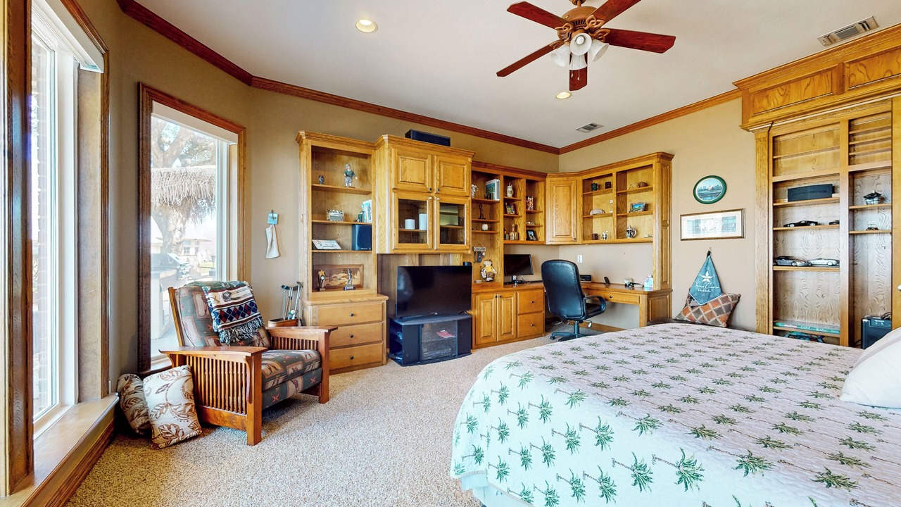 Photo of Bedroom in Bridgeport