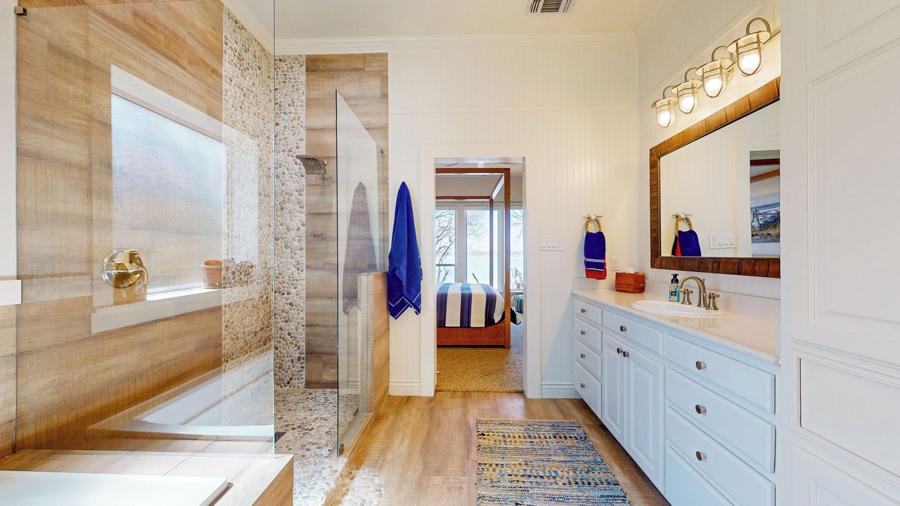 Photo of Bathroom in Bridgeport