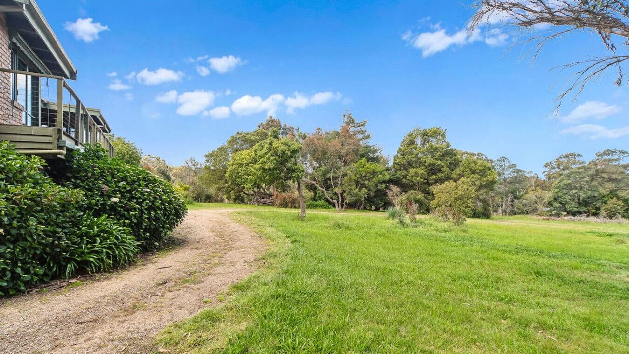 Photo of Outdoor in Red Hill South