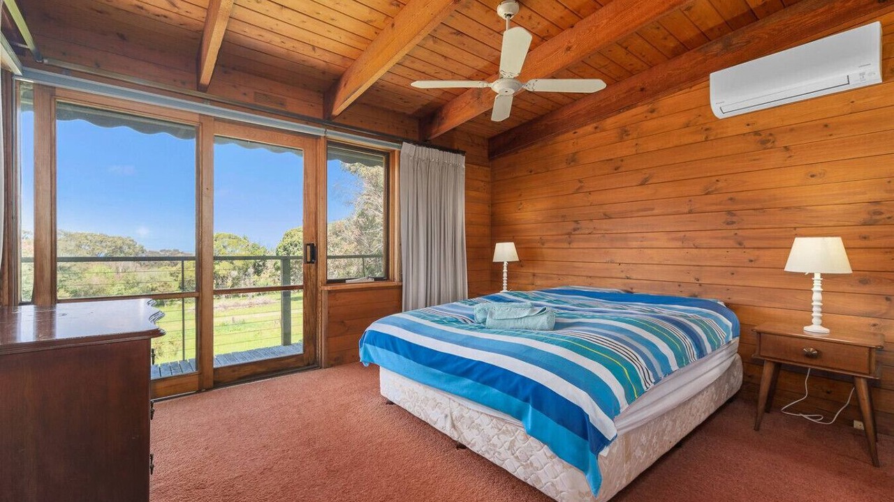Photo of Bedroom in Red Hill South