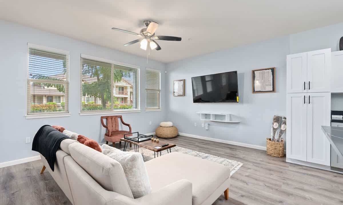 Photo of Livingroom in Kapolei