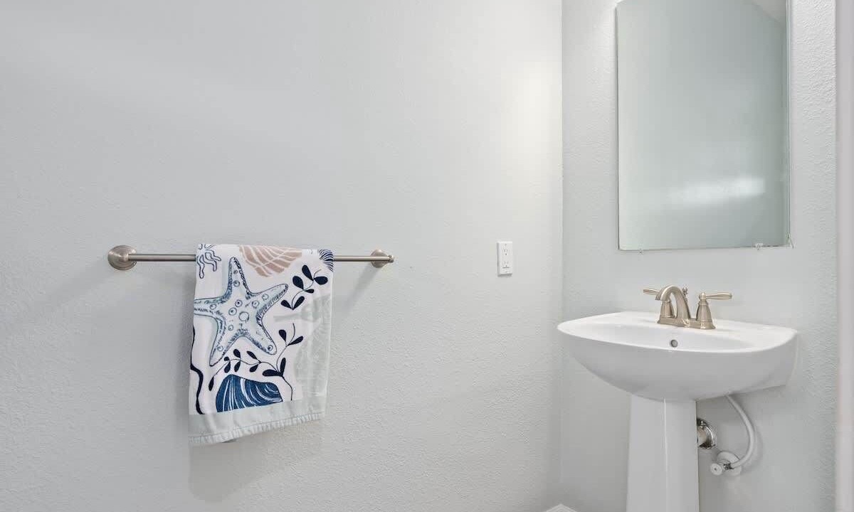 Photo of Bathroom in Kapolei