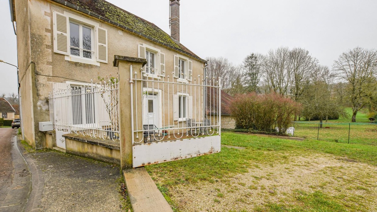 Photo of Outdoor in Chervey