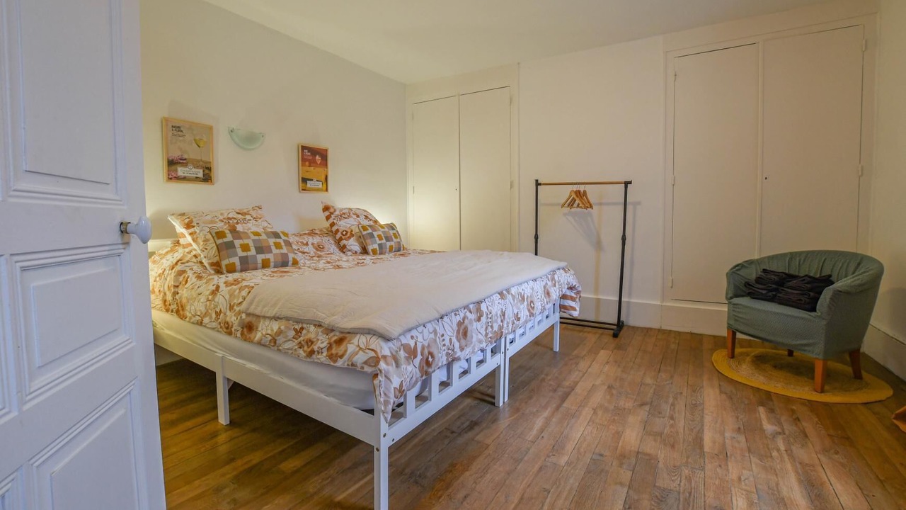 Photo of Bedroom in Chervey