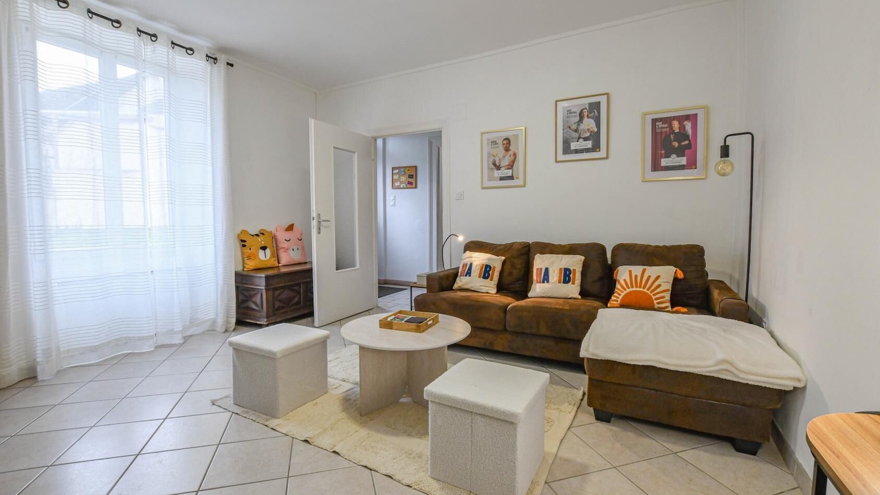 Photo of Livingroom in Chervey