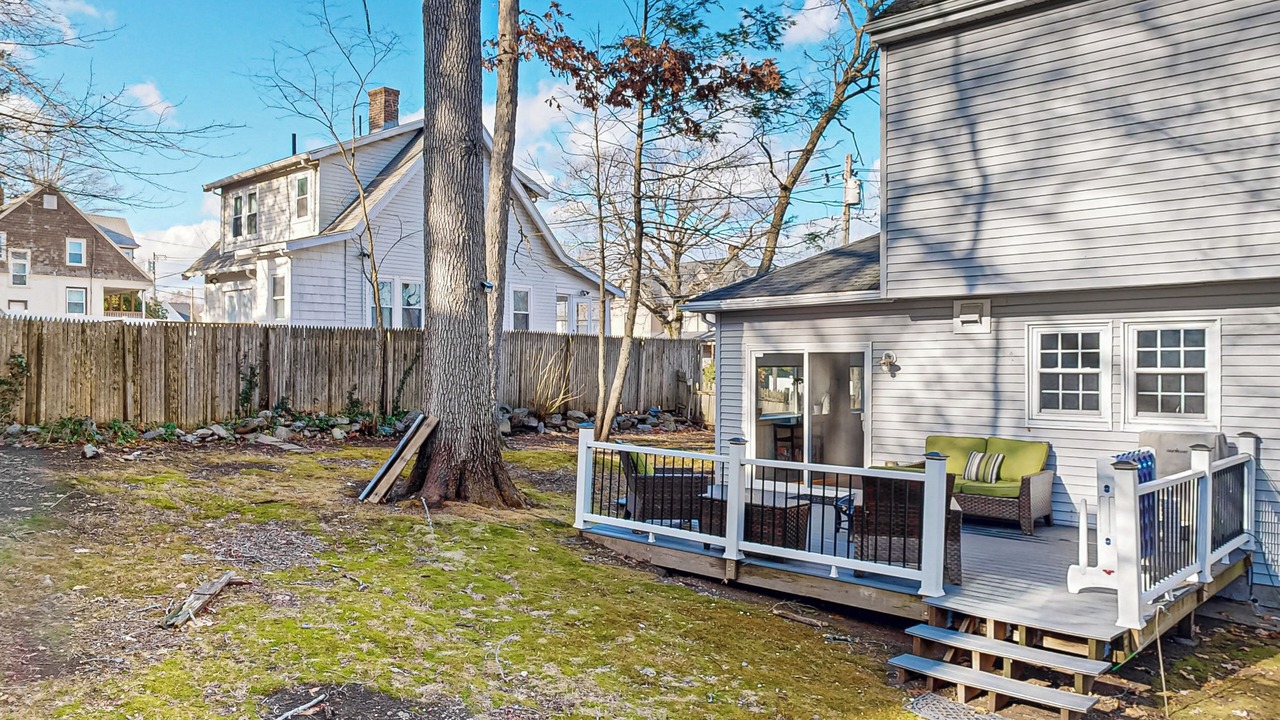 Photo of Patio Balcony in Newton Upper Falls