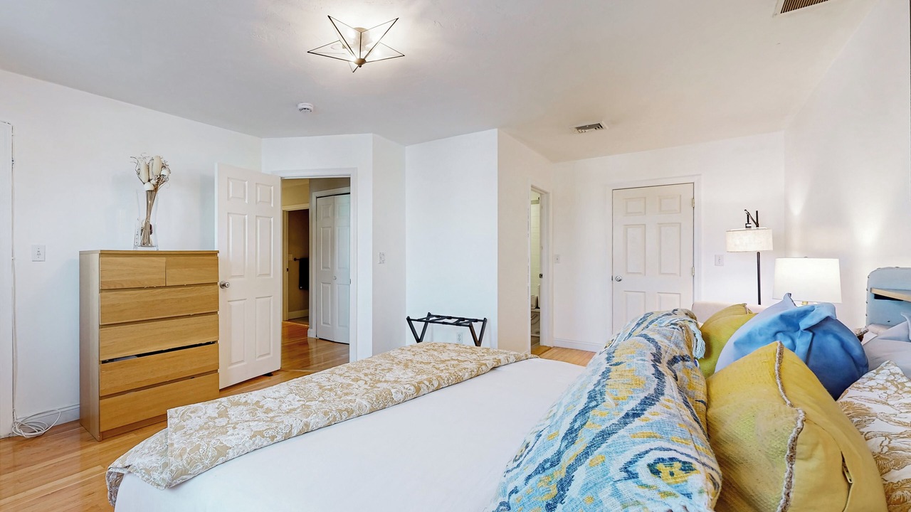 Photo of Bedroom in Newton Upper Falls