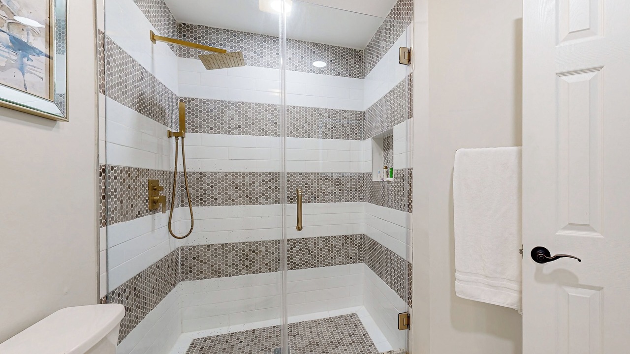 Photo of Bathroom in Waterford Plantation