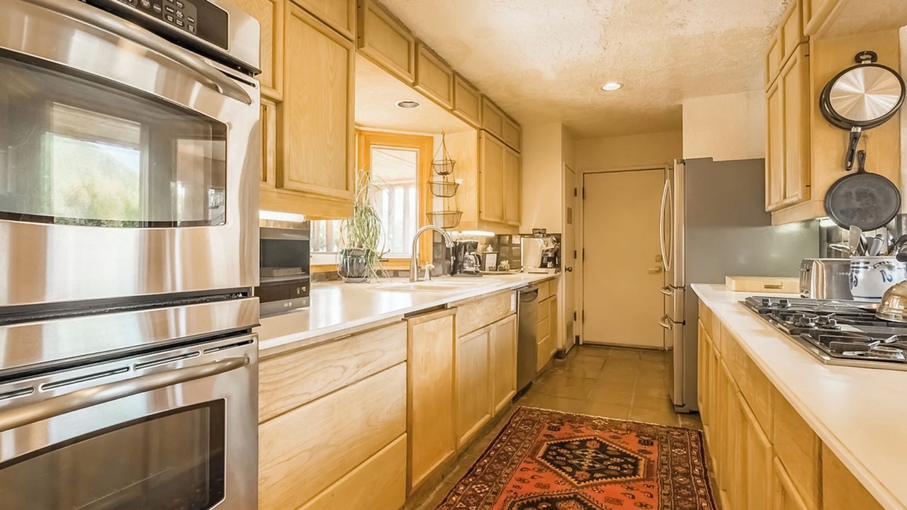 Photo of Kitchen in Arroyo Seco