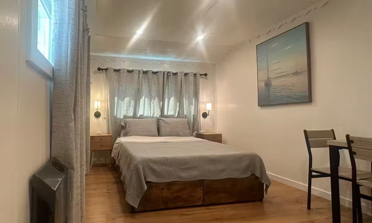 Photo of Bedroom in Seaside