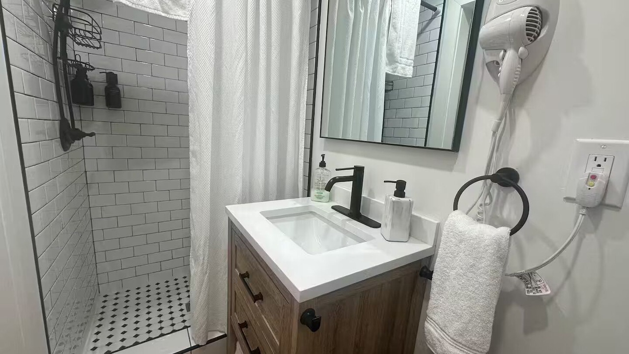 Photo of Bathroom in Seaside