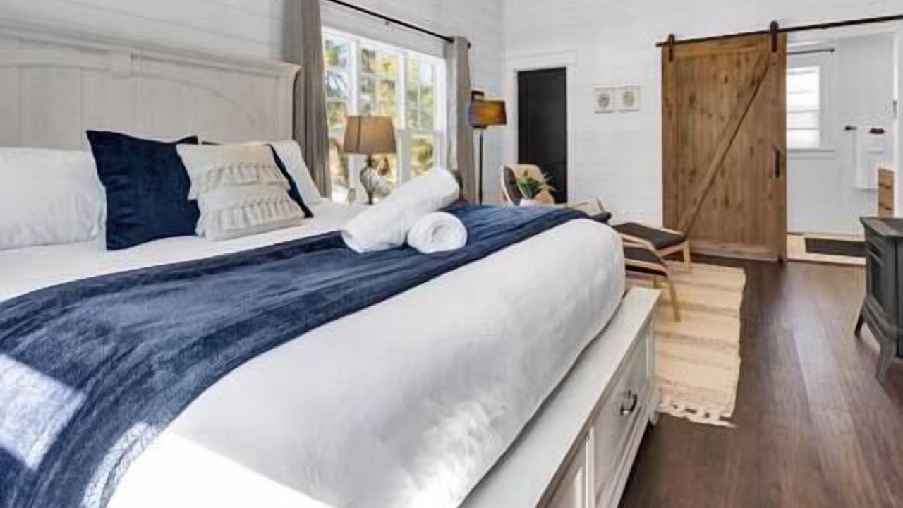 Photo of Bedroom in Bracebridge