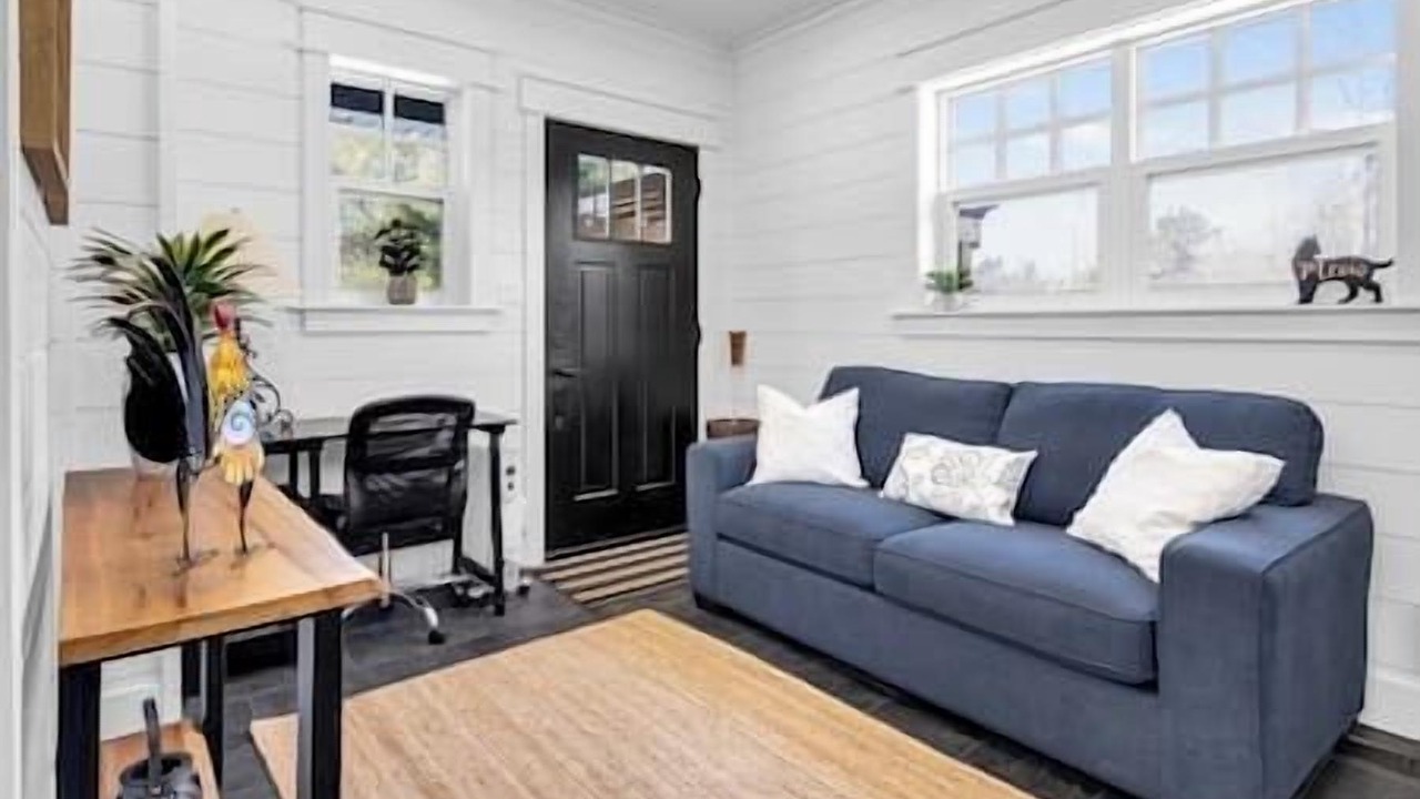 Photo of Livingroom in Bracebridge