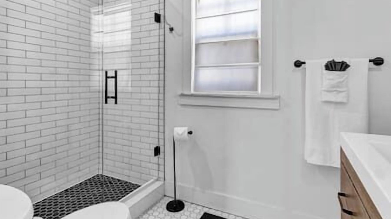 Photo of Bathroom in Bracebridge