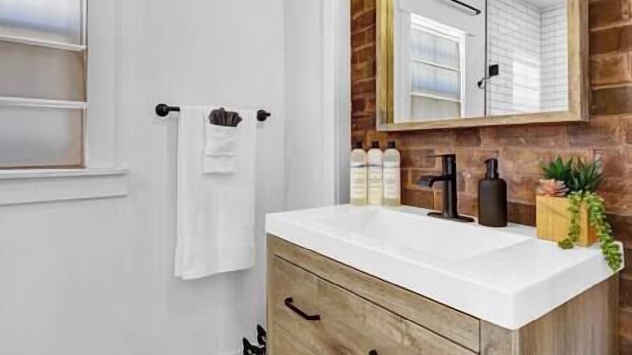 Photo of Bathroom in Bracebridge