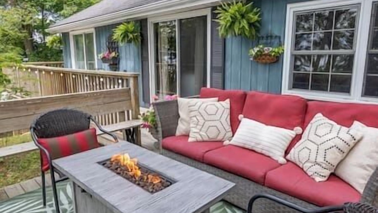 Photo of Patio Balcony in Fenelon Falls