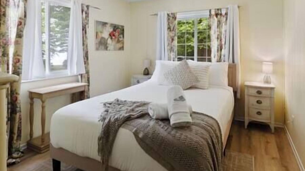 Photo of Bedroom in Fenelon Falls