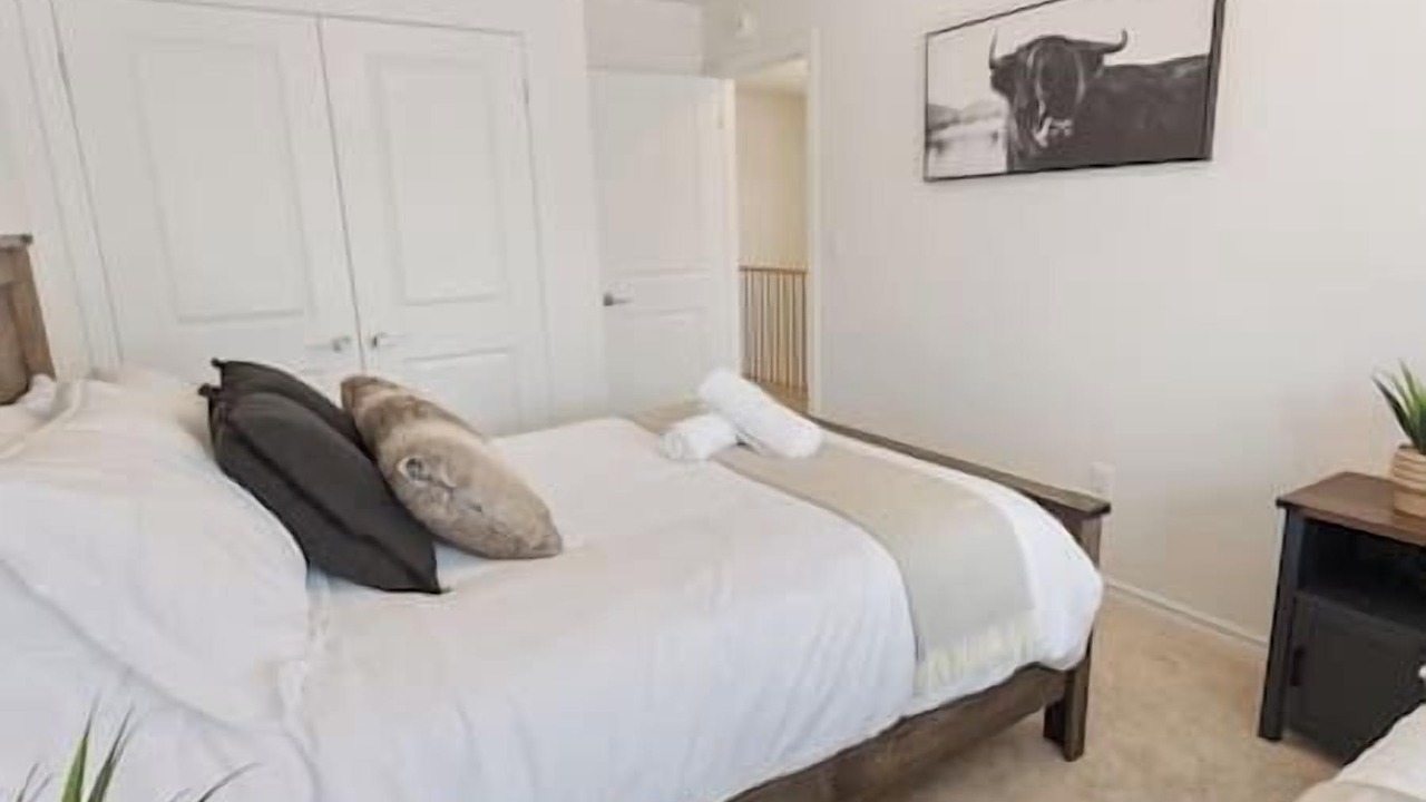 Photo of Bedroom in Innisfil