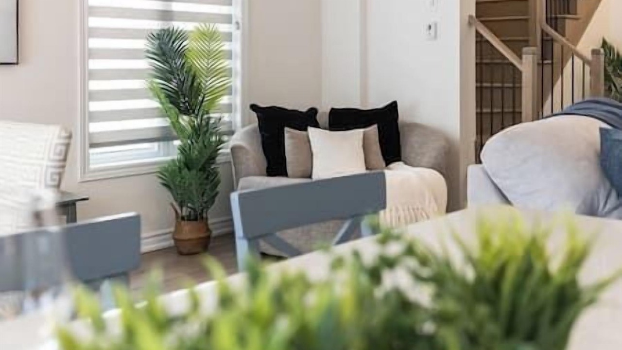Photo of Livingroom in Innisfil