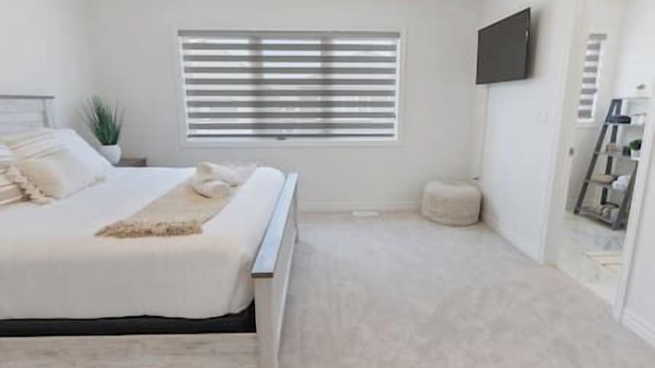 Photo of Bedroom in Innisfil