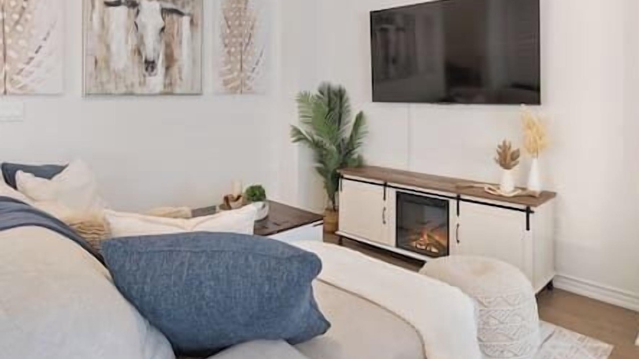 Photo of Livingroom in Innisfil