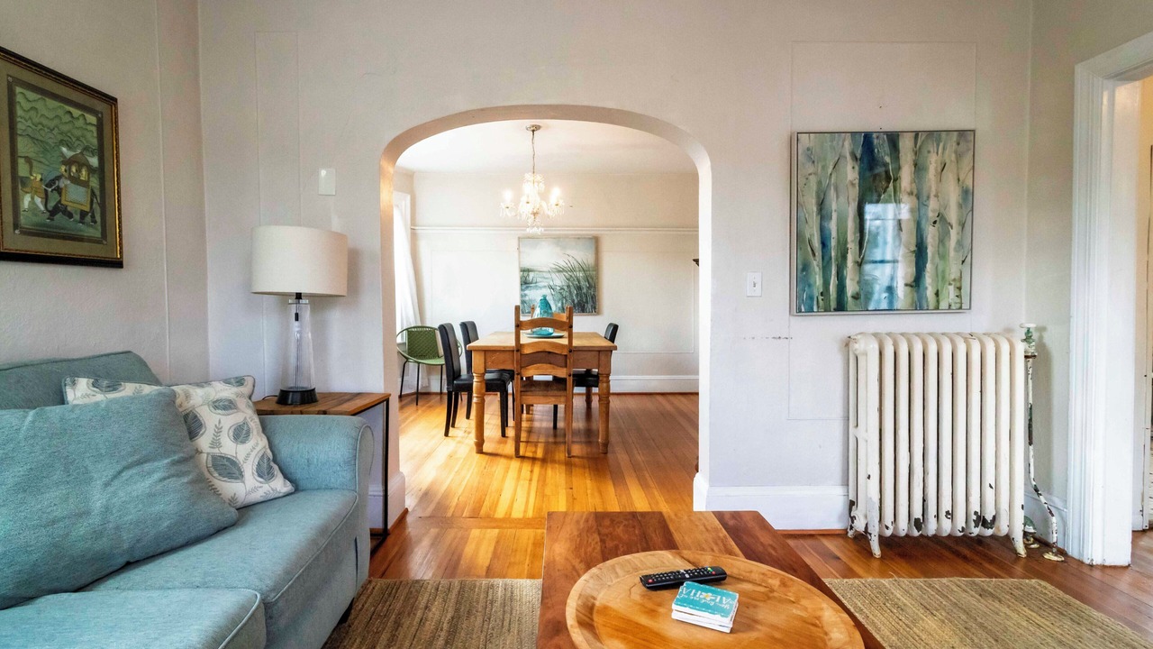 Photo of Livingroom in Fifth Ward