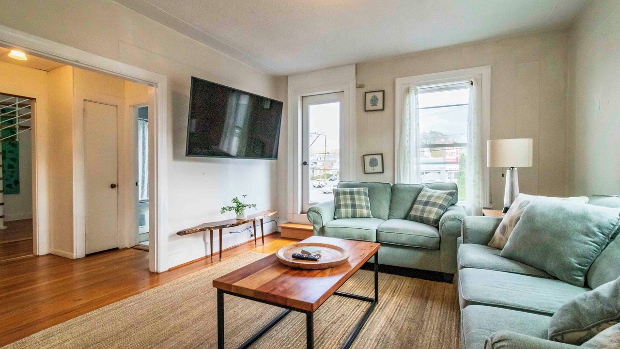 Photo of Livingroom in Fifth Ward