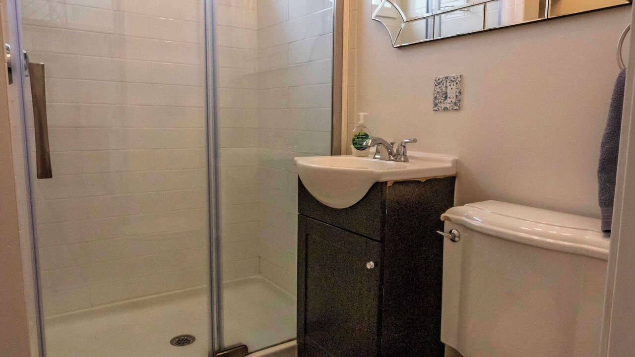 Photo of Bathroom in Fifth Ward