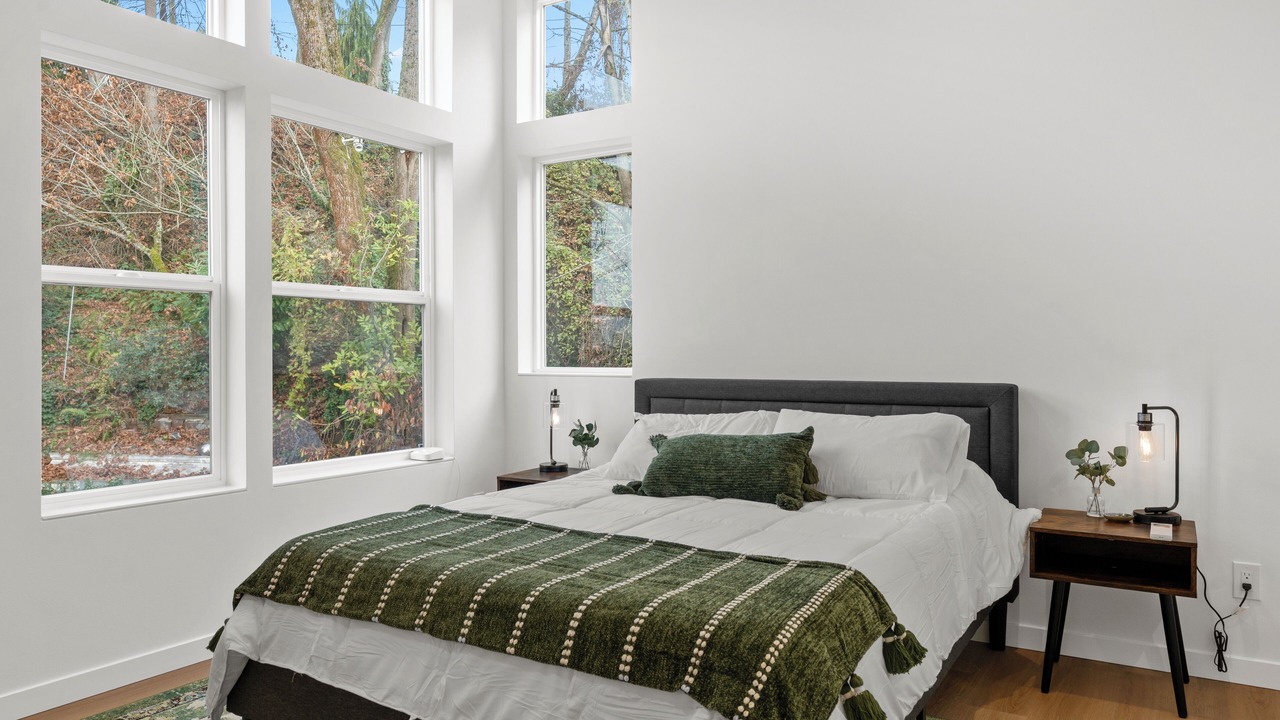 Photo of Bedroom in Mount Baker