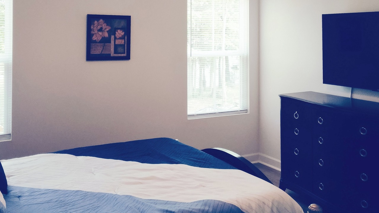 Photo of Bedroom in Southmont