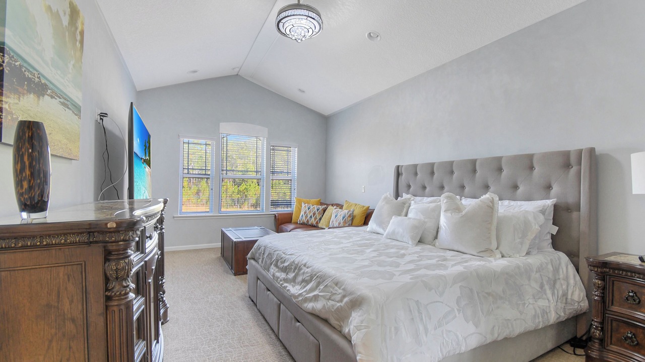 Photo of Bedroom in Northside