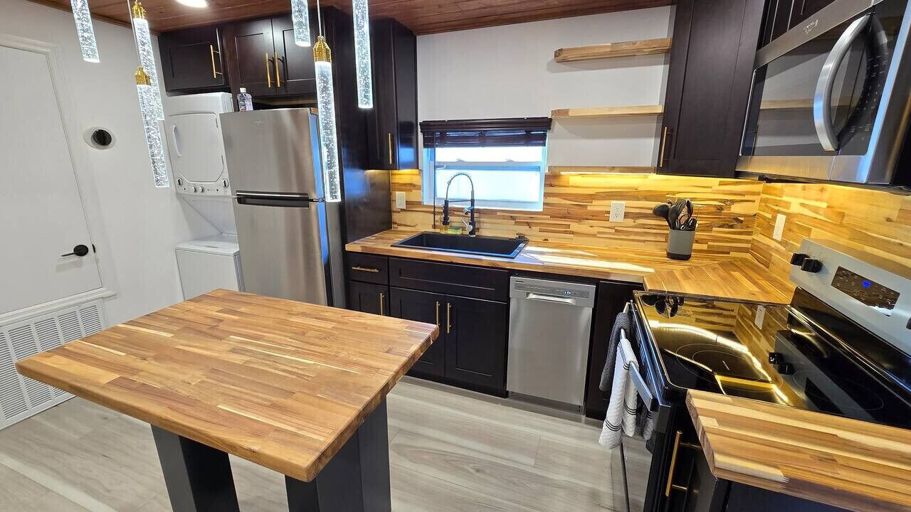 Photo of Kitchen in College Park