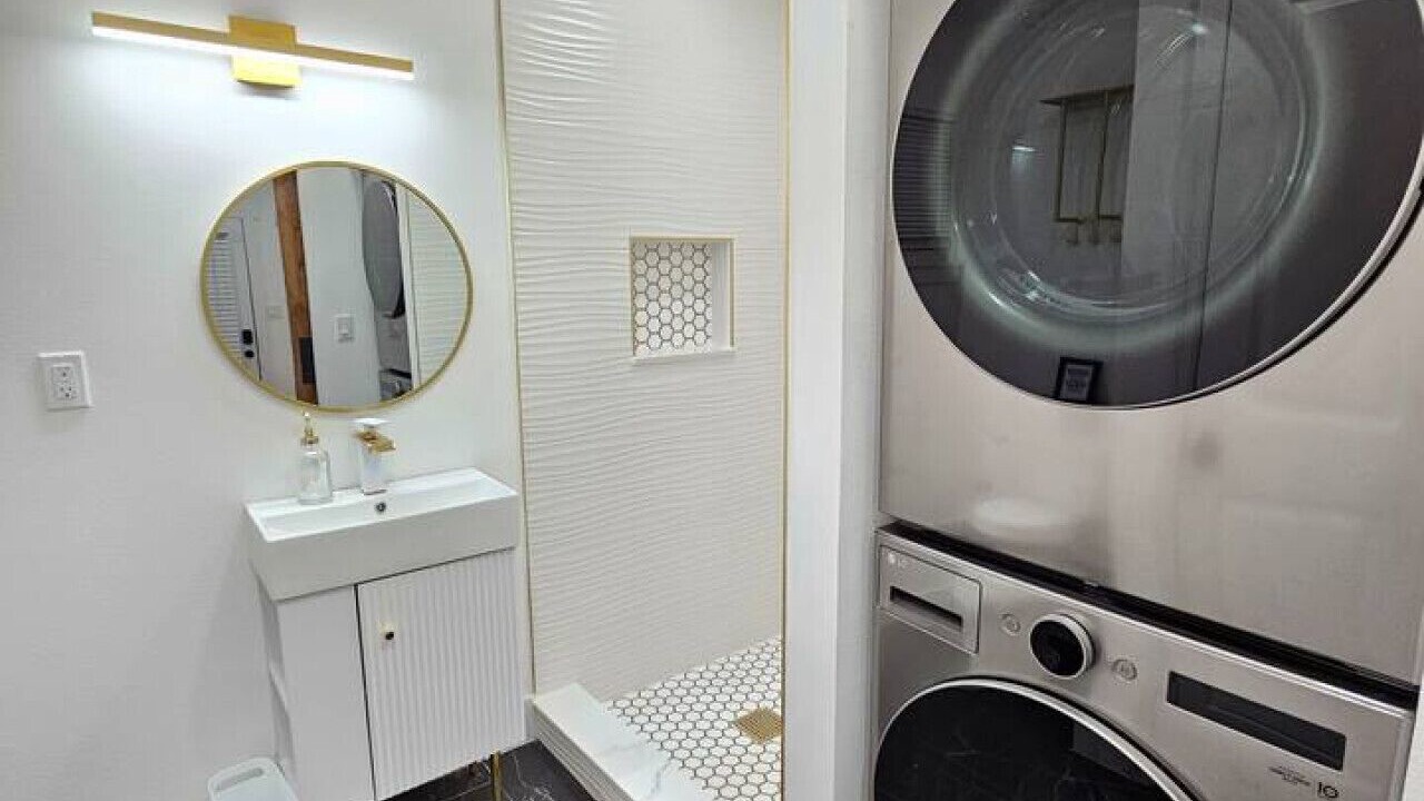 Photo of Bathroom in Fairview Shores