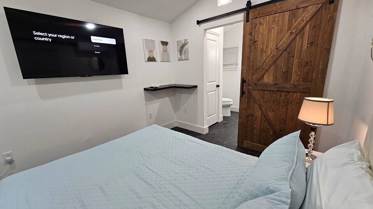 Photo of Bedroom in Fairview Shores