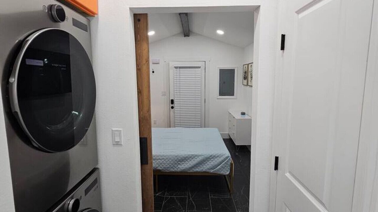 Photo of Bedroom in Fairview Shores