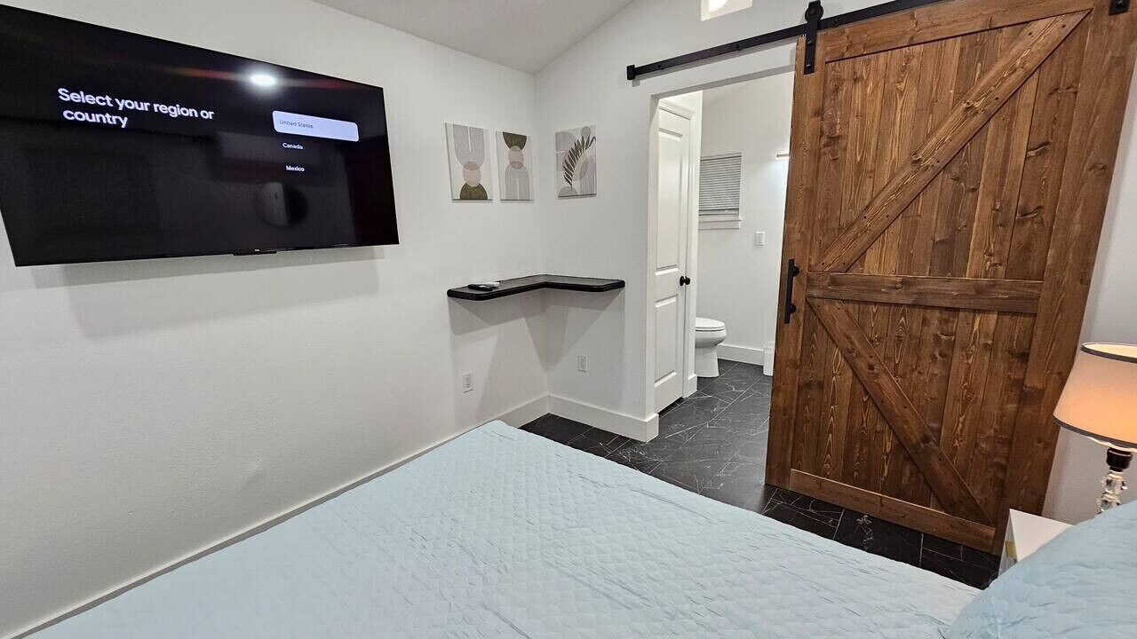 Photo of Bedroom in Fairview Shores