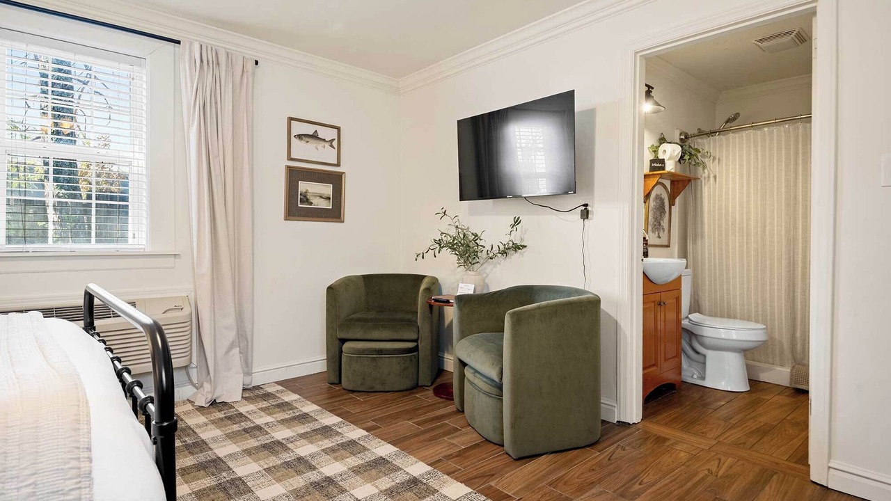 Photo of Bedroom in Lookout Mountain