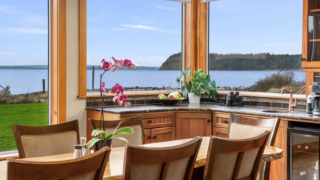 Photo of Bedroom in Clinton