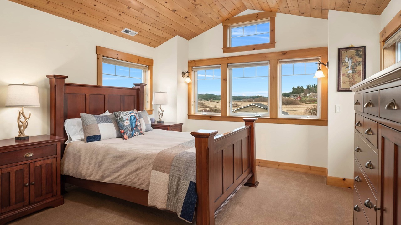 Photo of Others in Clinton