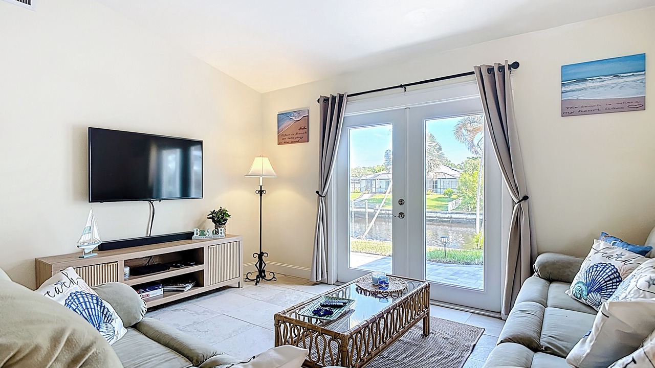 Photo of Livingroom in Fort Myers