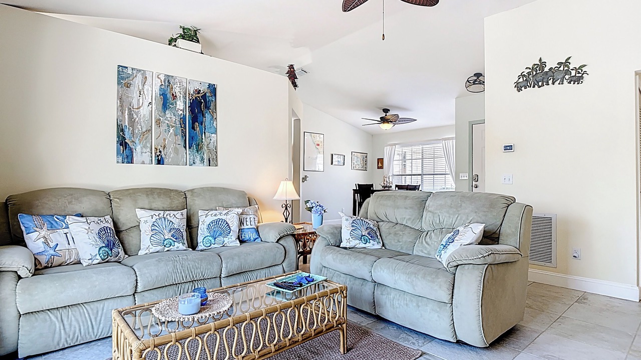 Photo of Livingroom in Fort Myers