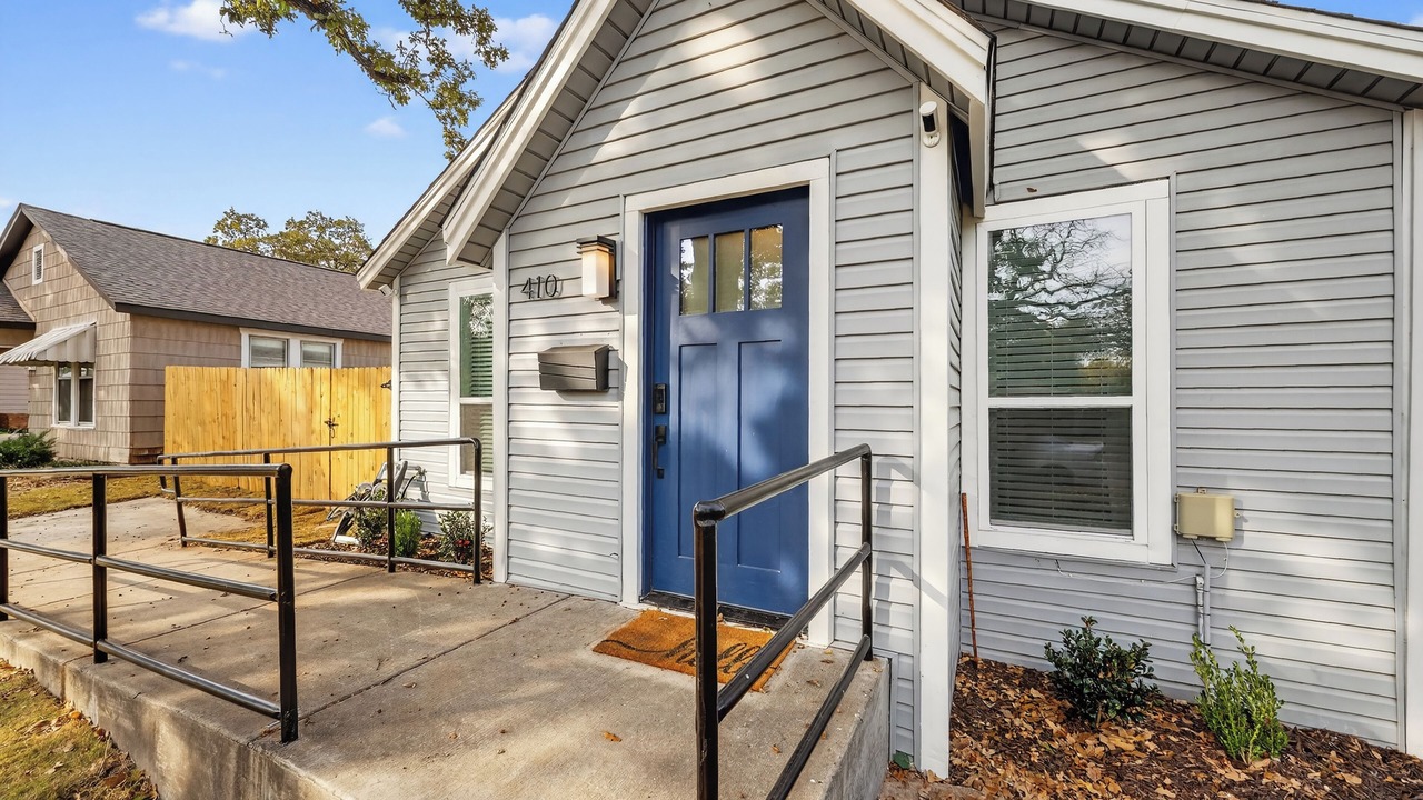 Photo of Outdoor in Central Arlington
