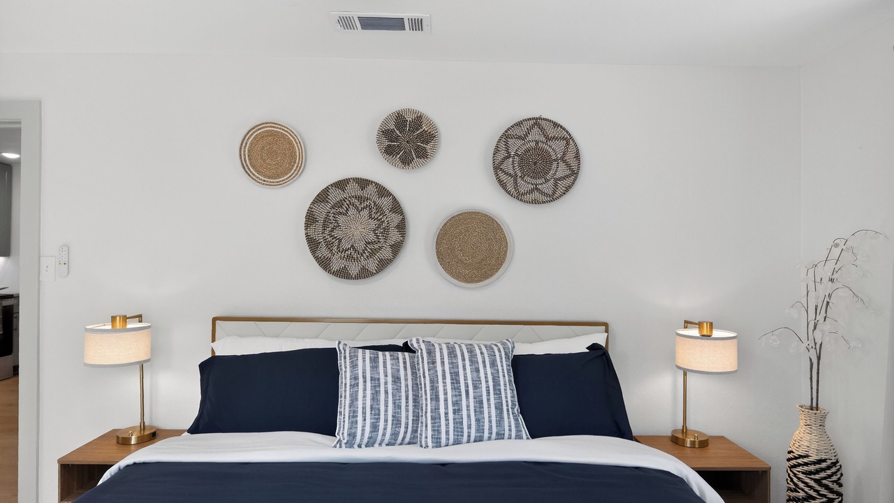 Photo of Bedroom in Central Arlington